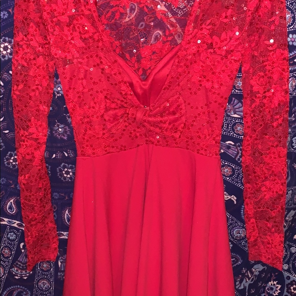 Jodi Kristopher red floral dress